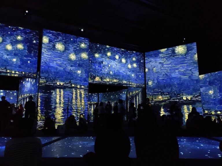 疫情療癒選曲 - 致敬梵谷的 Vincent (Starry, Starry Night) - 2020年4月的梵谷光影展台北場